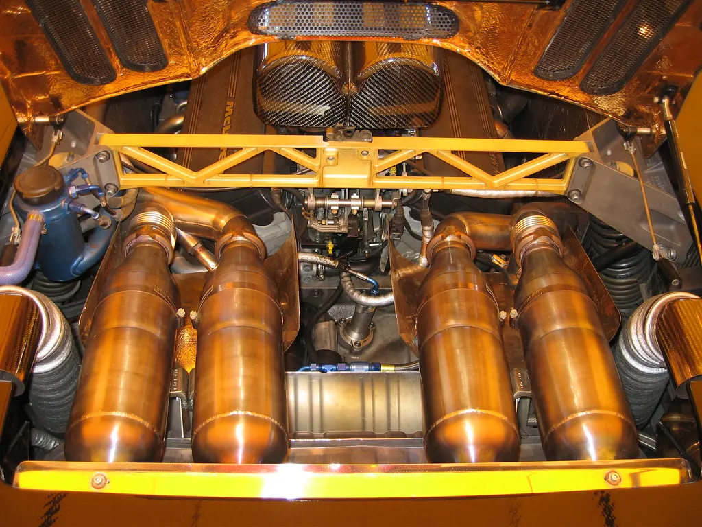 Why the McLaren F1 Has a Gold-Lined Engine Bay 2 gold mclaren f1 engine bay gold